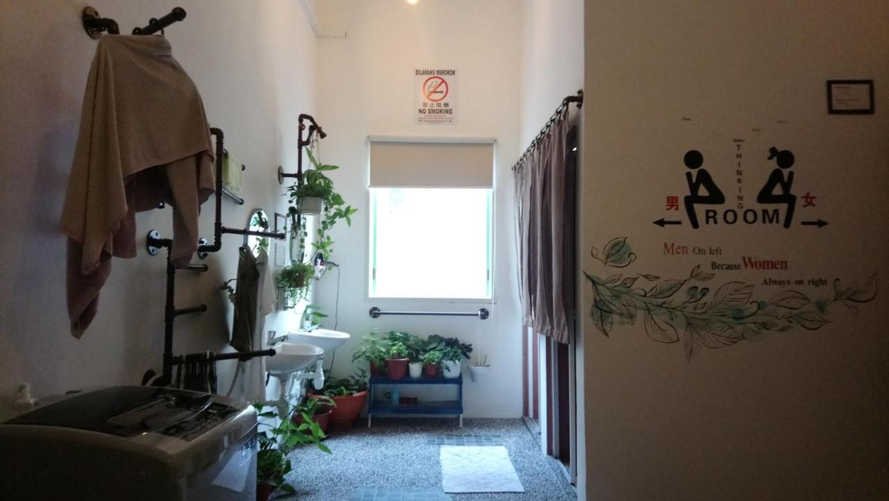 Stay With Me Capsules Hostel Malacca Екстериор снимка
